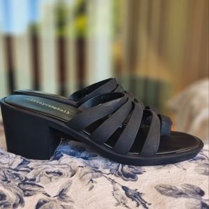 Jeffrey Campbell chunky heel sandals black